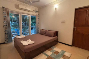 B2 Love Nest in Baga